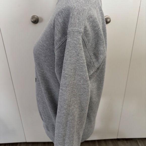 🕘 BRAND NEW SWEATSHIRT WITH KITTY SIZE MED - Picture 4 of 7